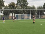 Eerste training S.K.N.W.K. JO17-1 van het seizoen 2022-2023 (35/37)